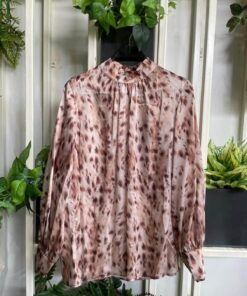 1534 Sateen